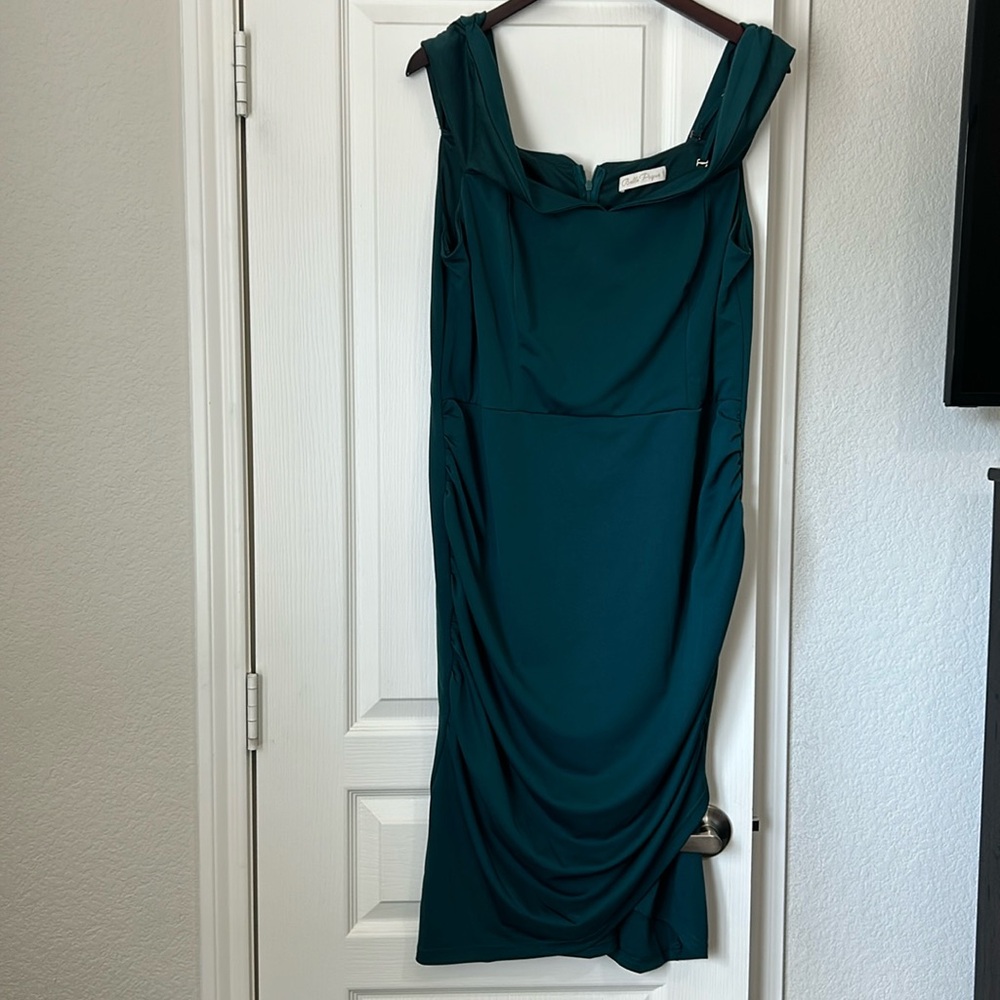 New w/o tags Belle Poque dark green size Xl